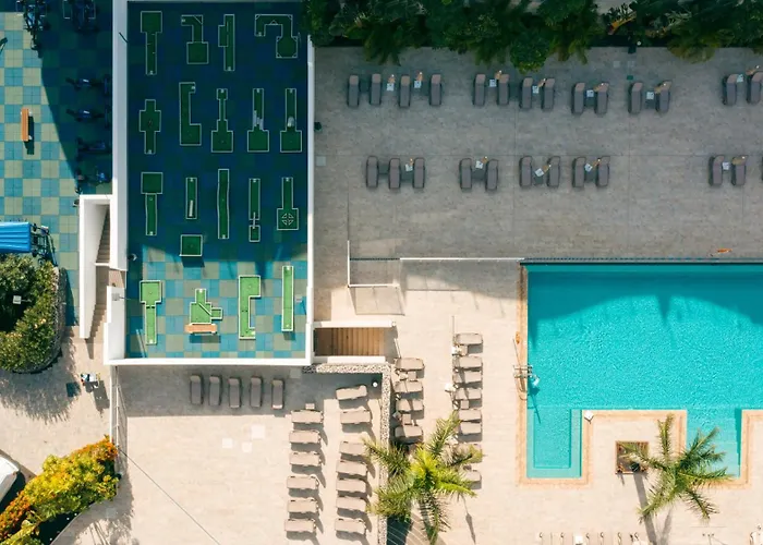 Marinell Collection Palm-Mar