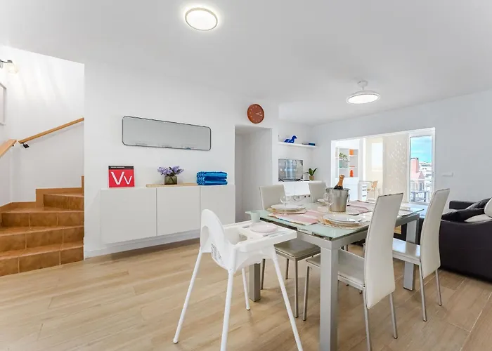 Belvedere Sea View Townhouse - Private Terrace, Bbq & Pool
